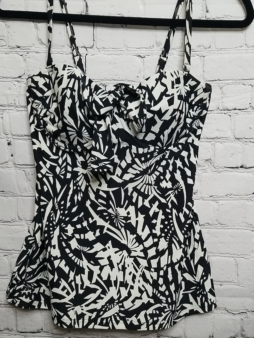 🎯 Croft & Barrow Tankini Top Black White Size 8